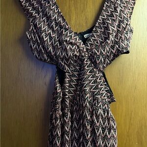 Elegant Zigzag Cut Out Patterned Dress